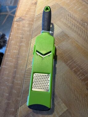 handheld ginger grader tool